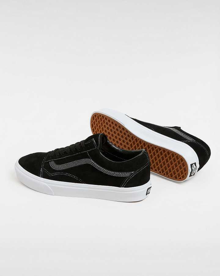 Men Vans Old Skool Pig Suede Sneakers Black Malaysia | VN3275906
