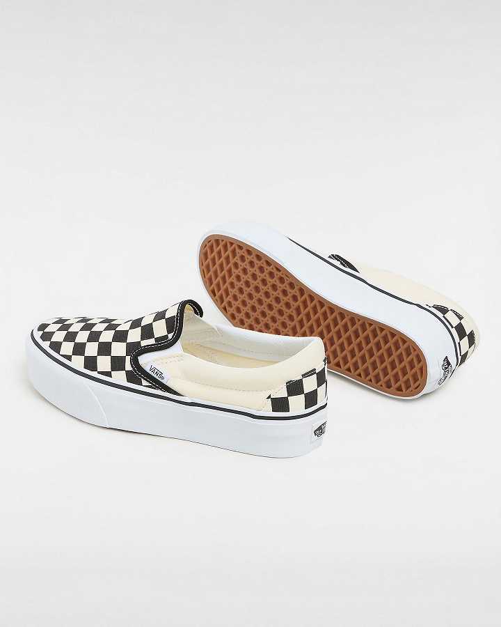Women Vans Checkerboard Classic Slip-On Platform Shoes Black / White Malaysia | VN4528079